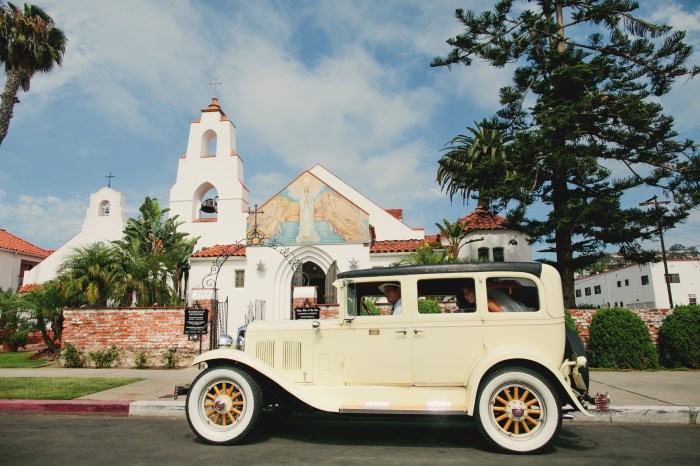 Vintage getaway car-Darcy Oliver Design