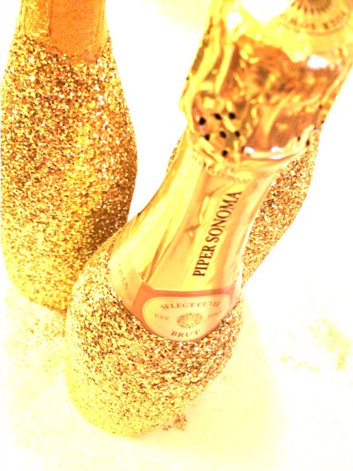 DIY Glitter Champagne-Darcy Oliver Design